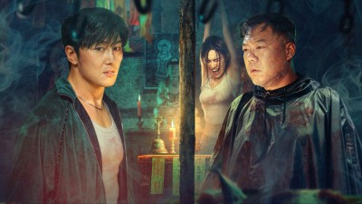 Truy Tìm Dấu Vết - Tracks in the Snow